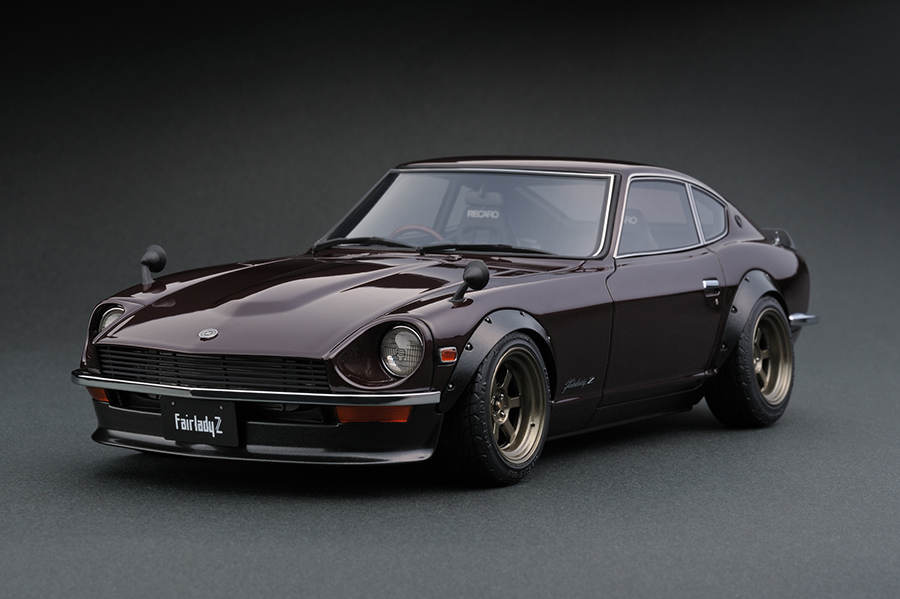 こ*あ様 Nissan Fairlady Z [S30] 1/18 マルーン Nissan Fairlady Z