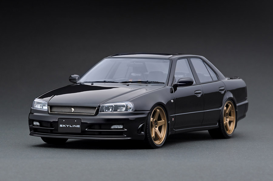 IG1579 1/18 Nissan Skyline 25GT Turbo (ER34) Black | LINE UP