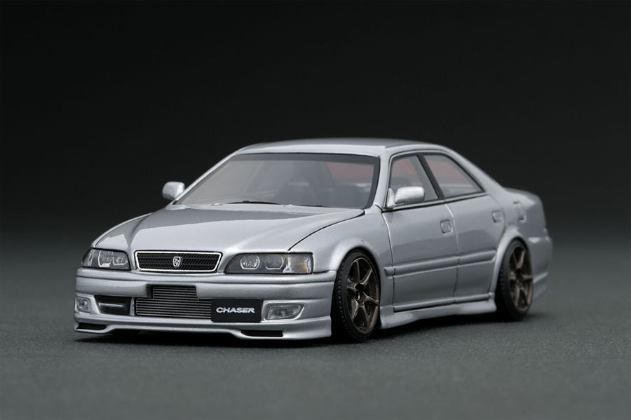 IG1236 1/43 Toyota Chaser Tourer V (JZX100) Silver | LINE UP