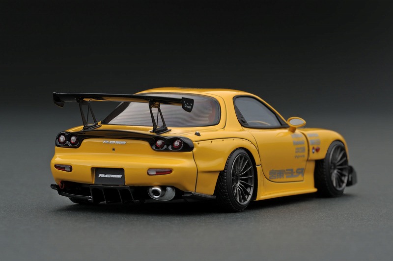 IG1339 1/43 Mazda RX-7 (FD3S) RE Amemiya Yellow with Carbon bonnet