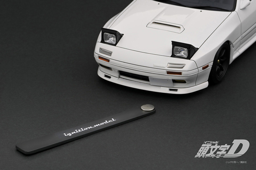 IG3191 1/18 INITIAL D Mazda Savanna RX-7 Infini (FC3S) White With