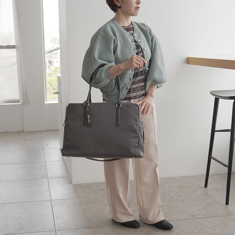 ボストンバッグ 2WAY 大容量 B4 14.0インチPC ナイロン グレタ