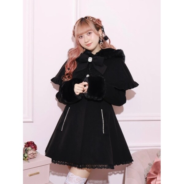 ドーリーフードケープフレアコート | ノエミー(NOEMIE) | マルイウェブ