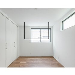 ヨドバシ.com - 森田アルミ工業 天井付け物干し kacu（カク） ブラック