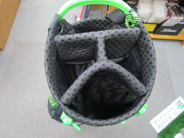 OUUL AIR LIGHT COLLECTION Stand Bagのスペック詳細 | 中古ゴルフ