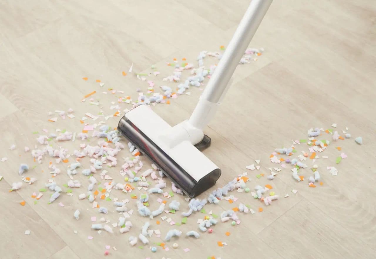 ニトリ「コードレススティッククリーナー（MA201SC）」パワフルな吸引