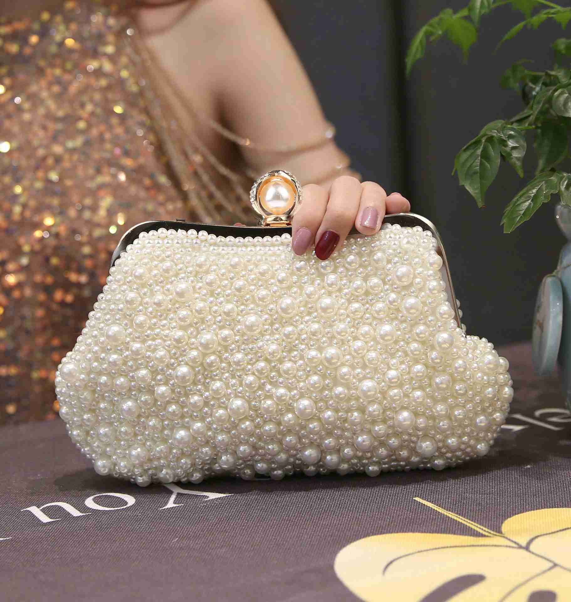 楽天市場】パーティーバッグ 大きめ パール ビーズ装飾 ショート