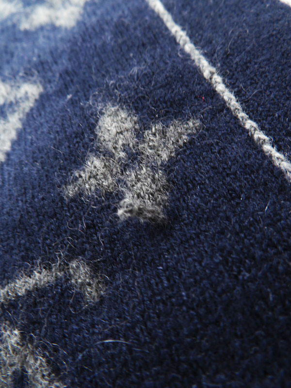 LOUIS VUITTON】【イタリア製】ルイヴィトン『エシャルプ・モノグラム