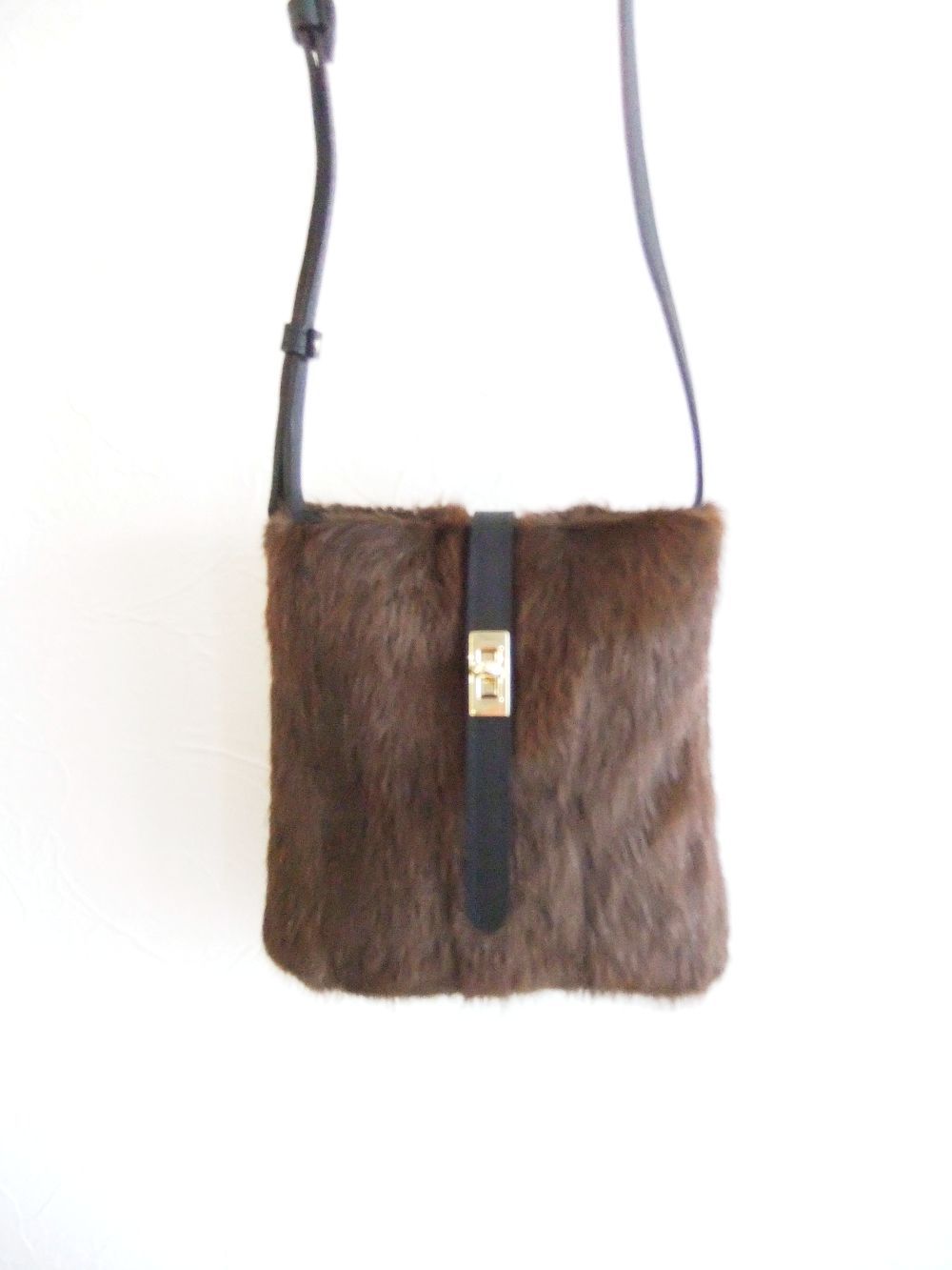 VIOLAd'ORO - WEASEL リアル フィッチファー ショルダーバッグ V-8829