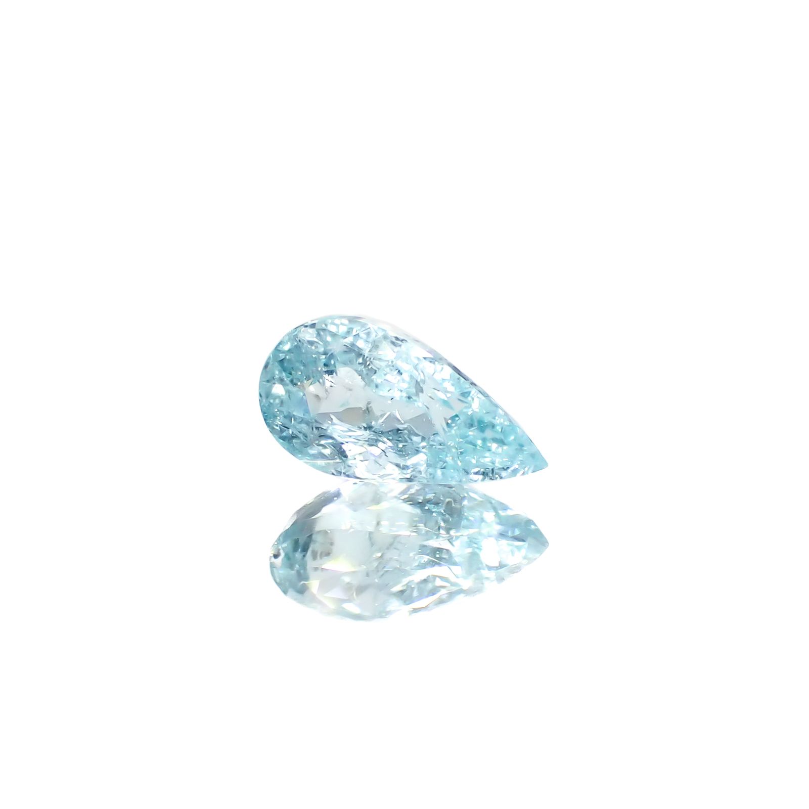 パライバトルマリン モザンビーク産 0.97ct / 8.4x4.5mm前後