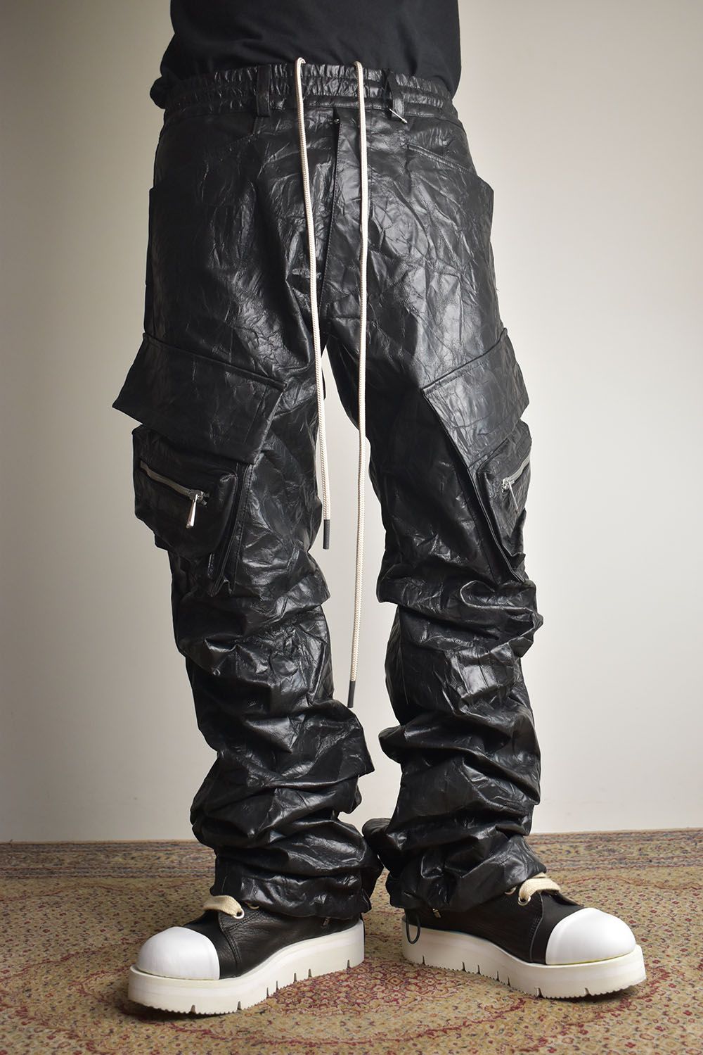 A.F ARTEFACT - Washer Synthetic Leather Boots Cut Tuck Cargo Pants
