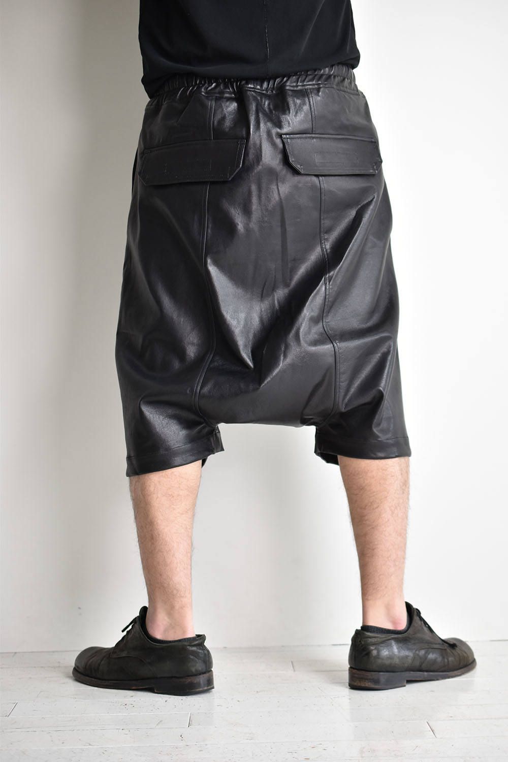 ISAMU KATAYAMA BACKLASH - Deer Stretch Sarrouel Shorts
