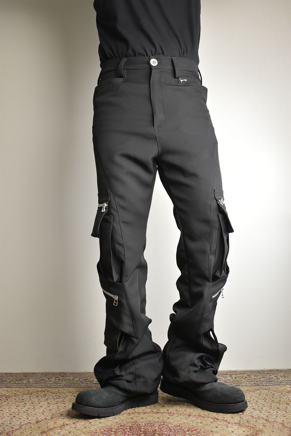 A.F ARTEFACT - Cargo Flare Baggy Pants