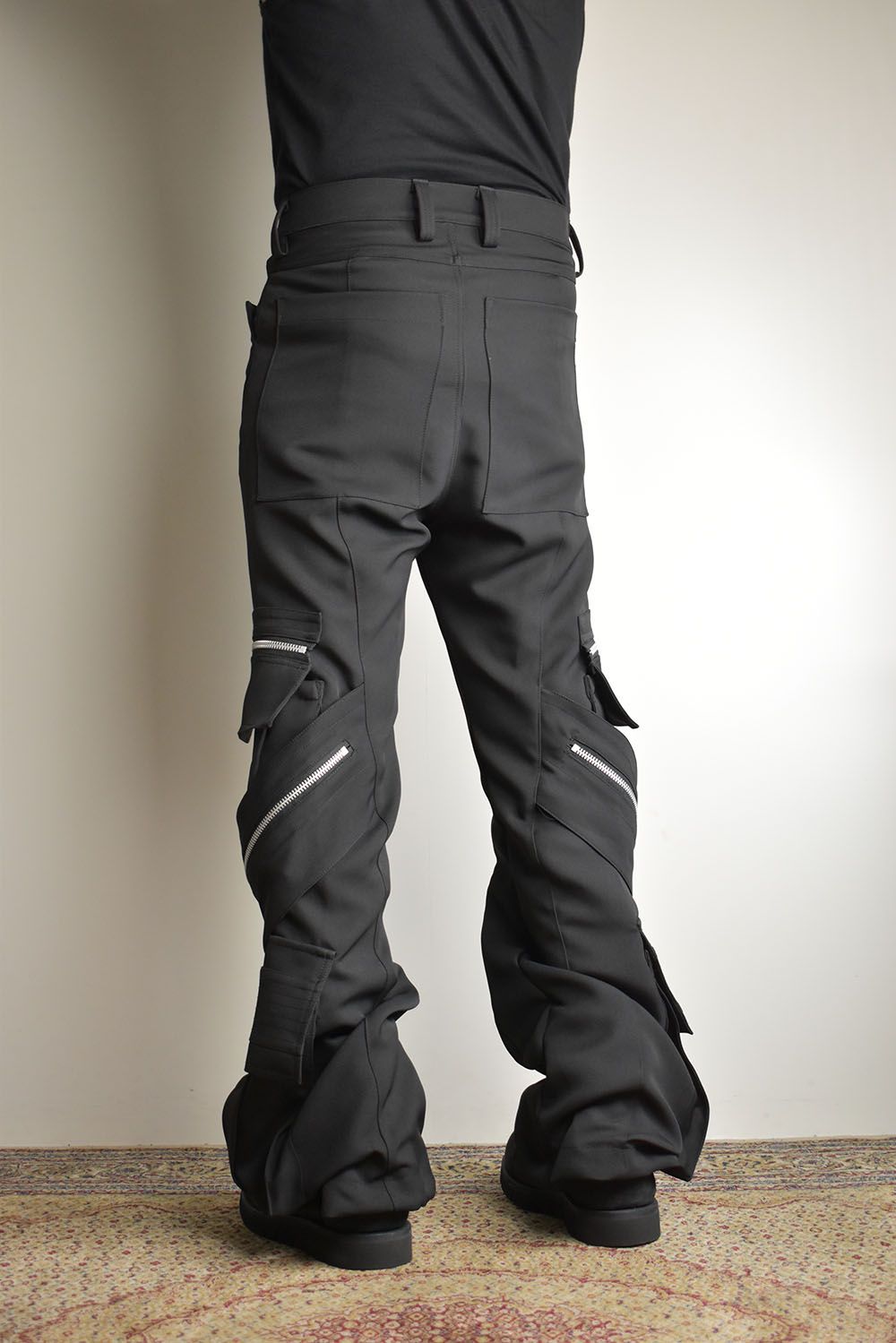 A.F ARTEFACT - Cargo Flare Baggy Pants