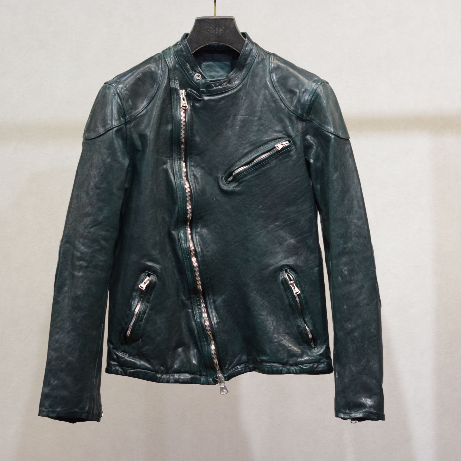 ISAMU KATAYAMA BACKLASH - フレンチショルダーレザー 製品染め