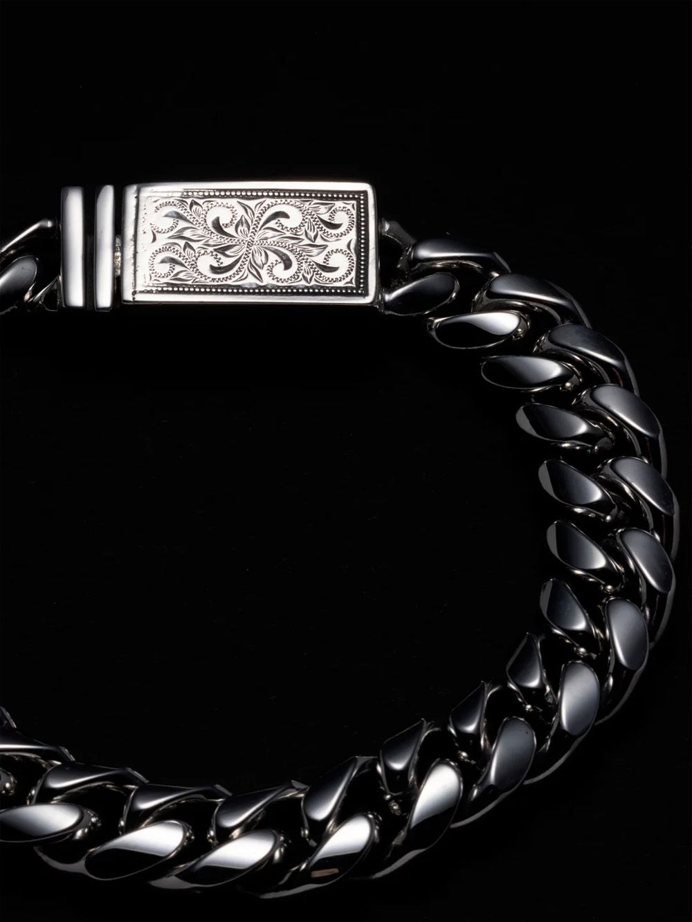 ANTIDOTE BUYERS CLUB - Engraved Box Clasp Bracelet / ブレスレット