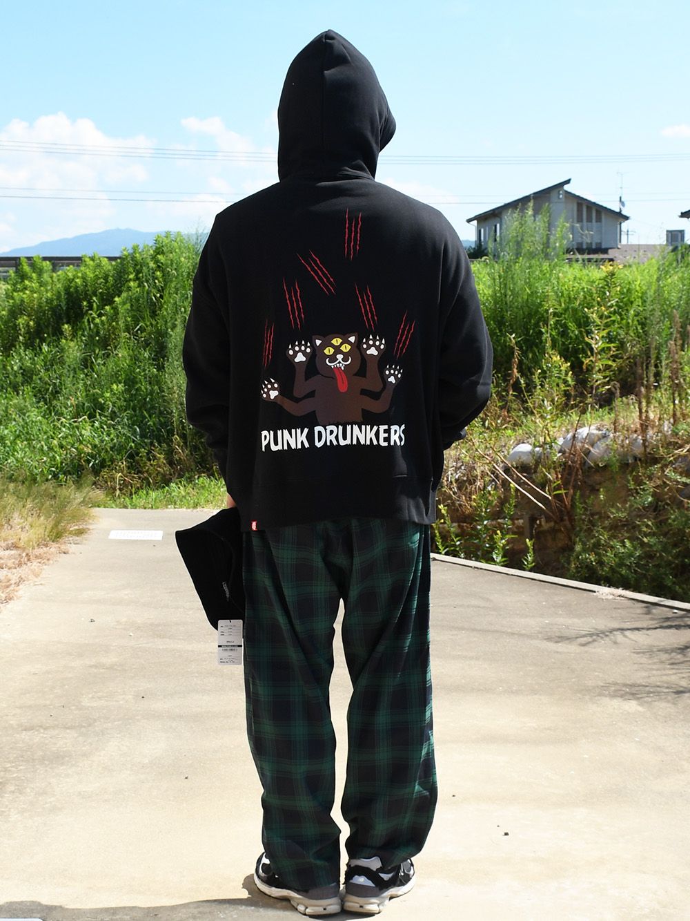 PUNK DRUNKERS - CAT'S BIGパーカ | DOLL