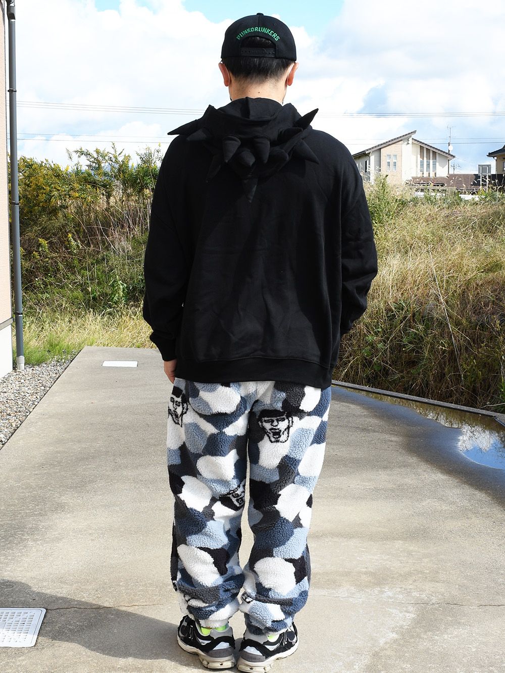 PUNK DRUNKERS - トゲトゲZIPパーカ | DOLL