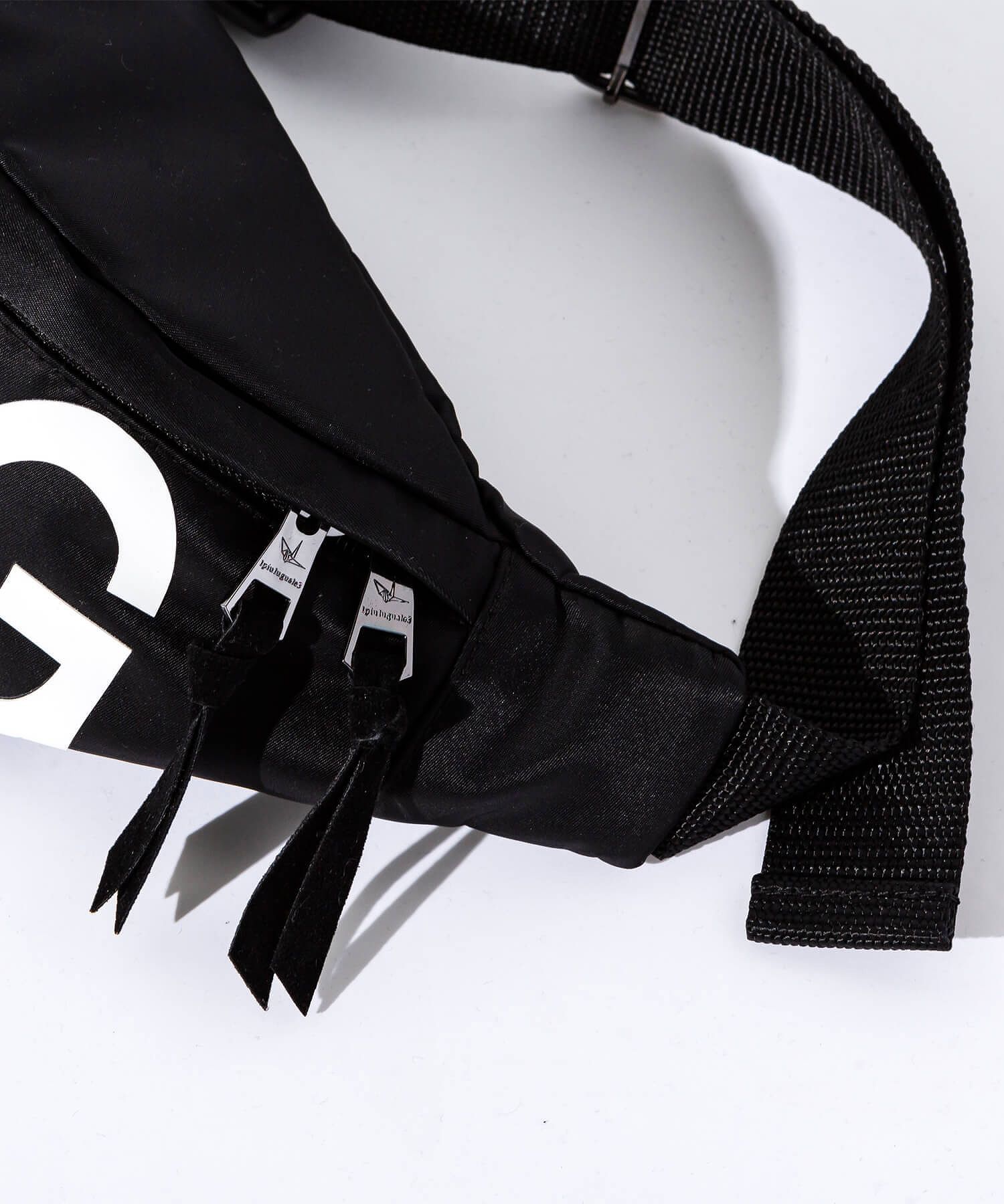 1PIU1UGUALE3 RELAX - ロゴウエストバッグ / usz-21006 / ボディー