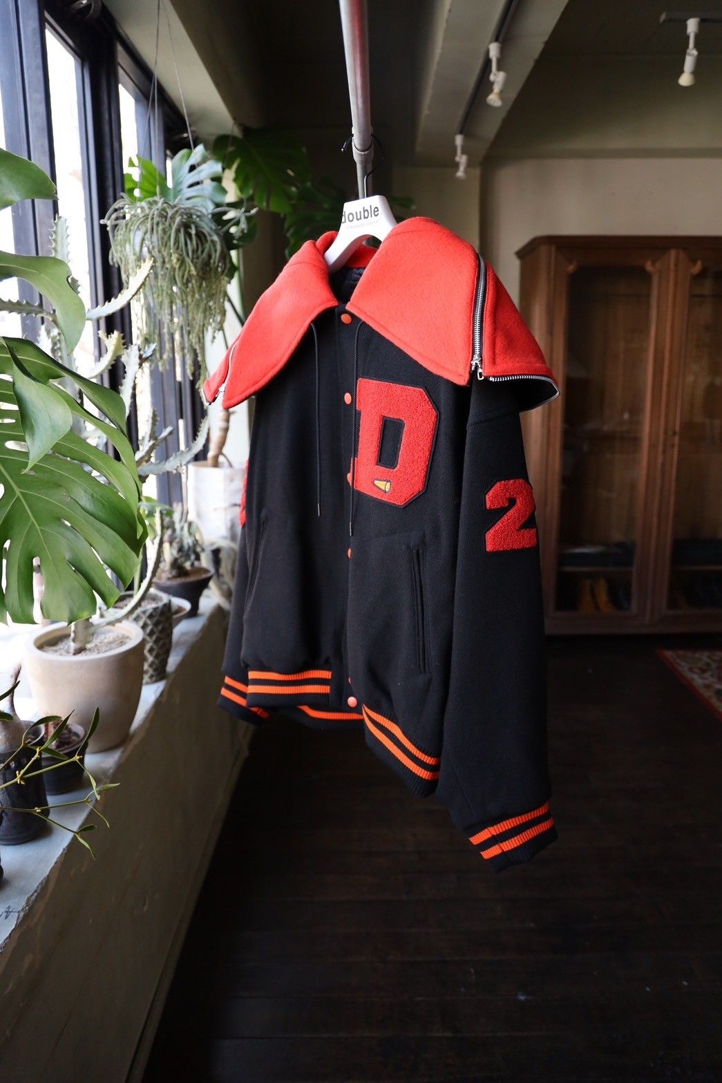 doublet - doublet 25SS PETAL MOUTH HOOD VARSITY JACKET(25SS10BL209