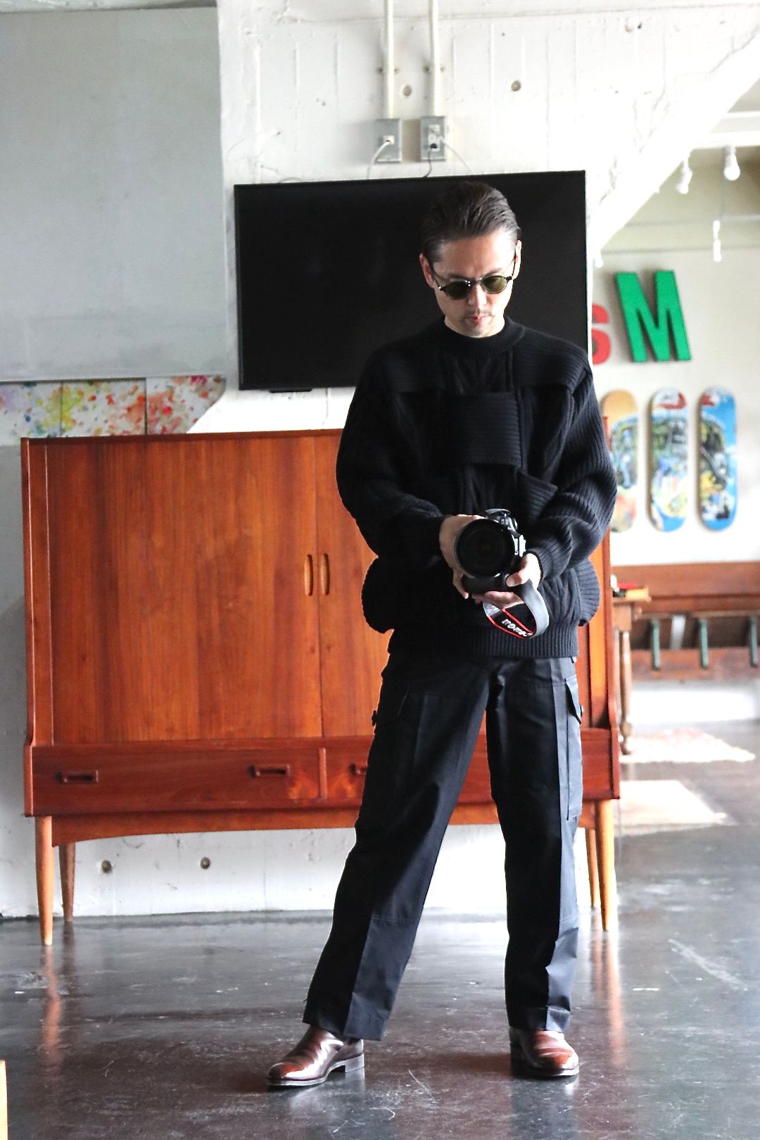 YOKE CROSSING CABLE CREW NECK KNIT