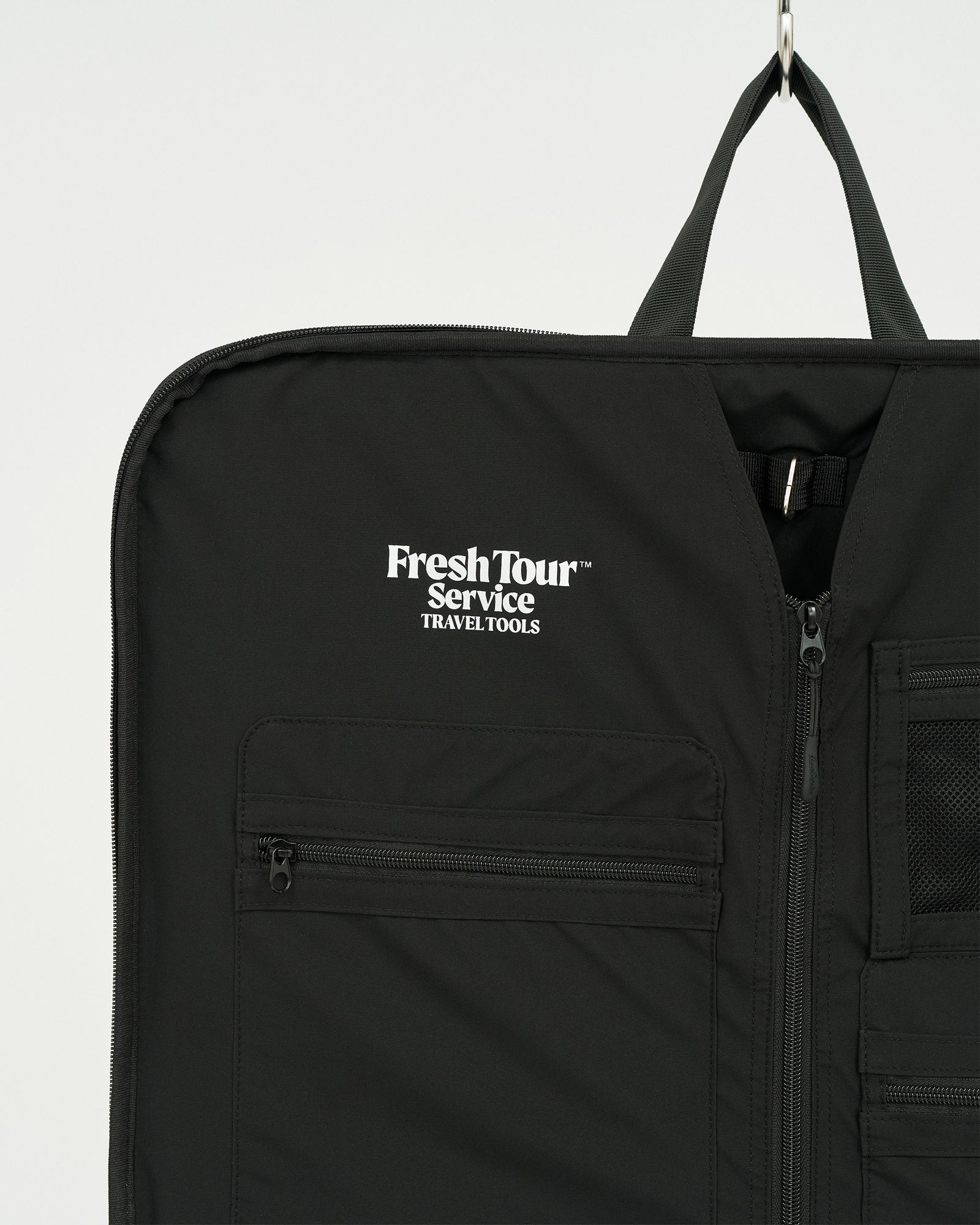 FreshService - フレッシュサービス MULTI POCKET GARMENT BAG(BLACK