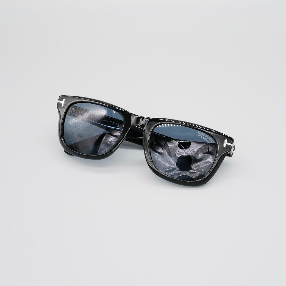 TOM FORD EYEWEAR - FT1076-5401M / サングラス / グローバルフィット