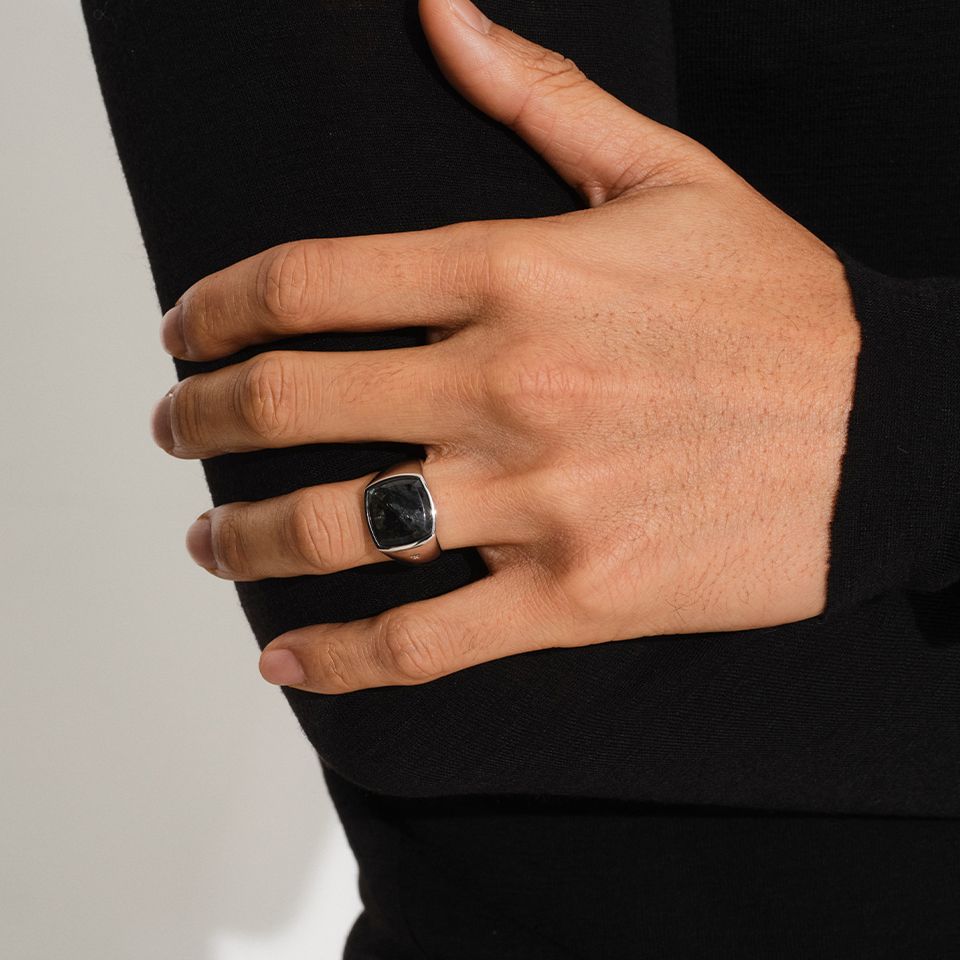 TOMWOOD - Cushion Black Larvikite (M) / リング (ブラックラルビ