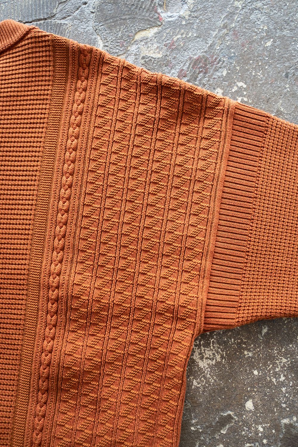 YASHIKI - 【ラスト1点】【22AW】Yukisora Cardigan(ORANGE) | Salty