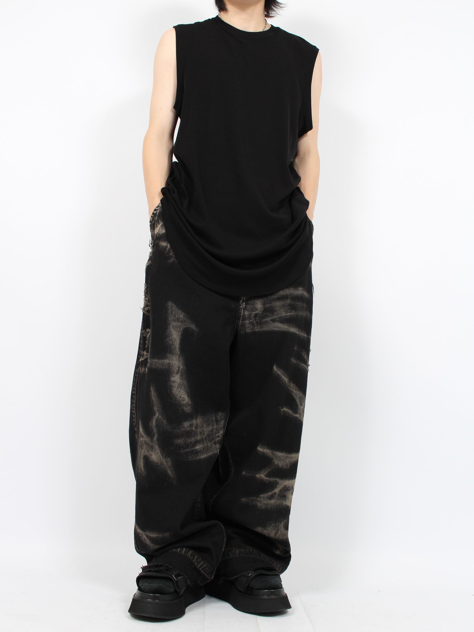 JULIUS - 【24AW】10oz ダメージ ワイド デニム パンツ / 10oz DENIM