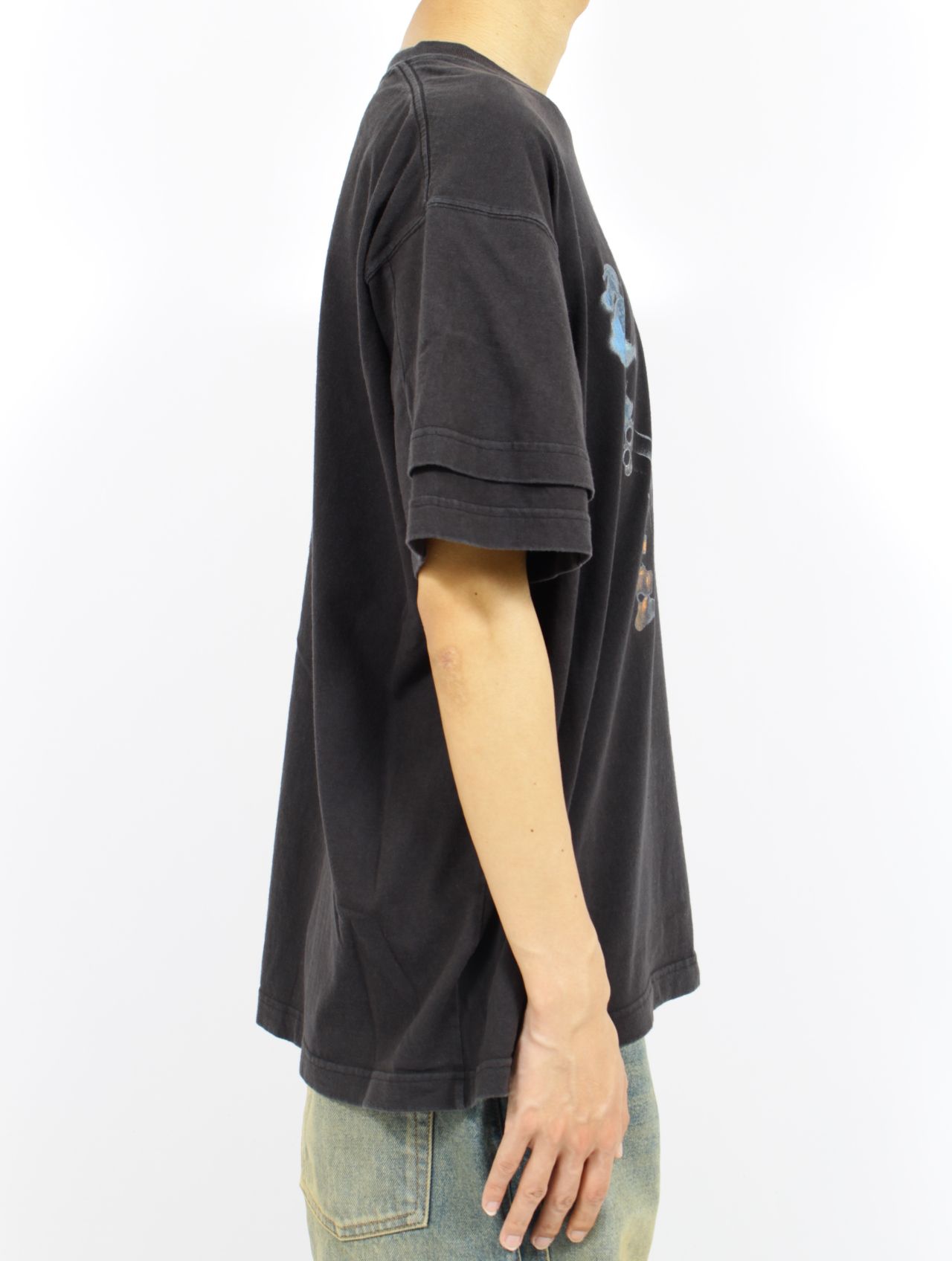 DAIRIKU - 【25AW】映画 オリジナルグラフィック ムービー Tシャツ