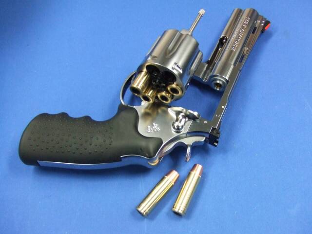 コルト アナコンダ 4インチ HOGUEタイプ グリップ仕様 シルバー ABS