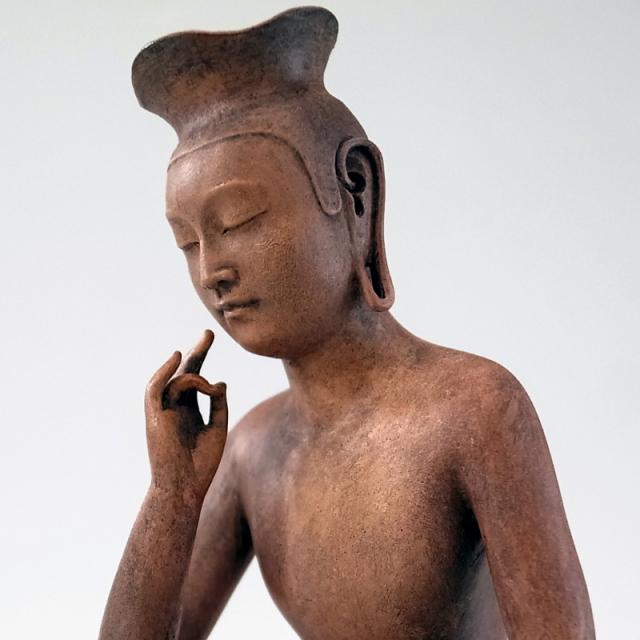 BuddhismArt 弥勒菩薩（木彫古色彩色） 味わい深い古色の仏像フィギュア