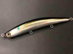 LONGIN（ロンジン） JINPEN(ジンペン) 75mm/9g 【シーバスルアー専門店