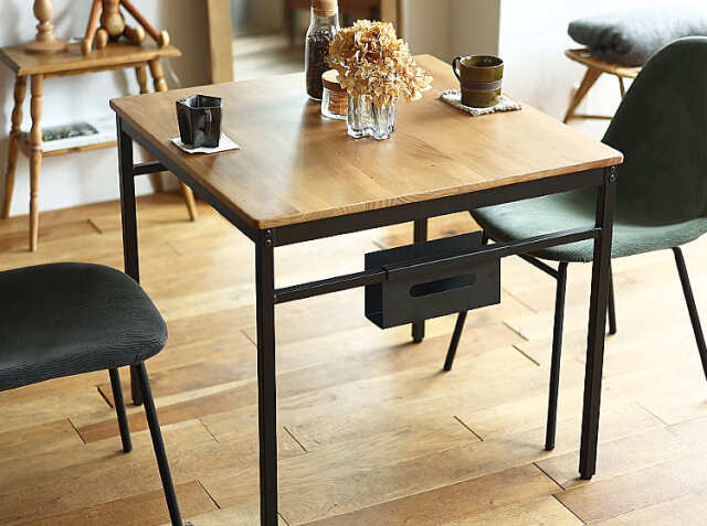 カフェテーブル Nola（ノラ)幅75cm｜北欧・ヴィンテージインテリア