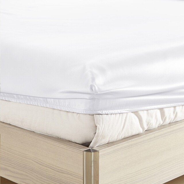 高級シルクシーツ16,900円 |【公式通販】Silk de Night シルクデナイト