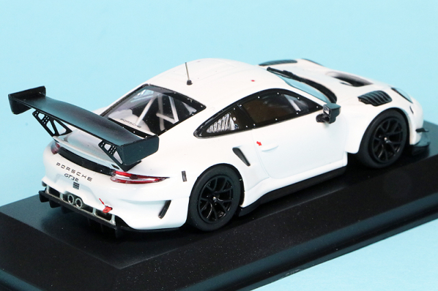 ミニチャンプス 1/43 ポルシェ 991-2 GT3 R 2020 ホワイト 410196000