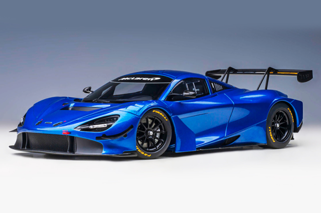 オートアート 1/18 マクラーレン 720S GT3 メタリックブルー 81970