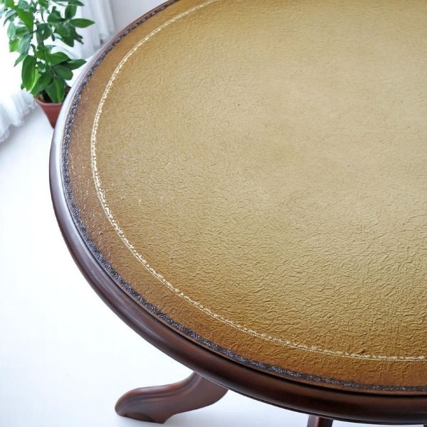 ヨーロピアンクラシック ラウンドサイドテーブル(コーヒーテーブル