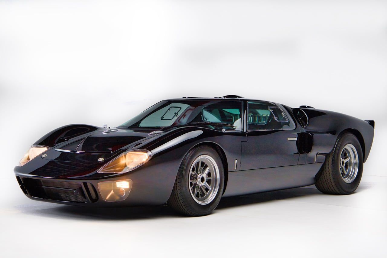 1966 Ford GT40 Replica / Continuation Market - CLASSIC.COM