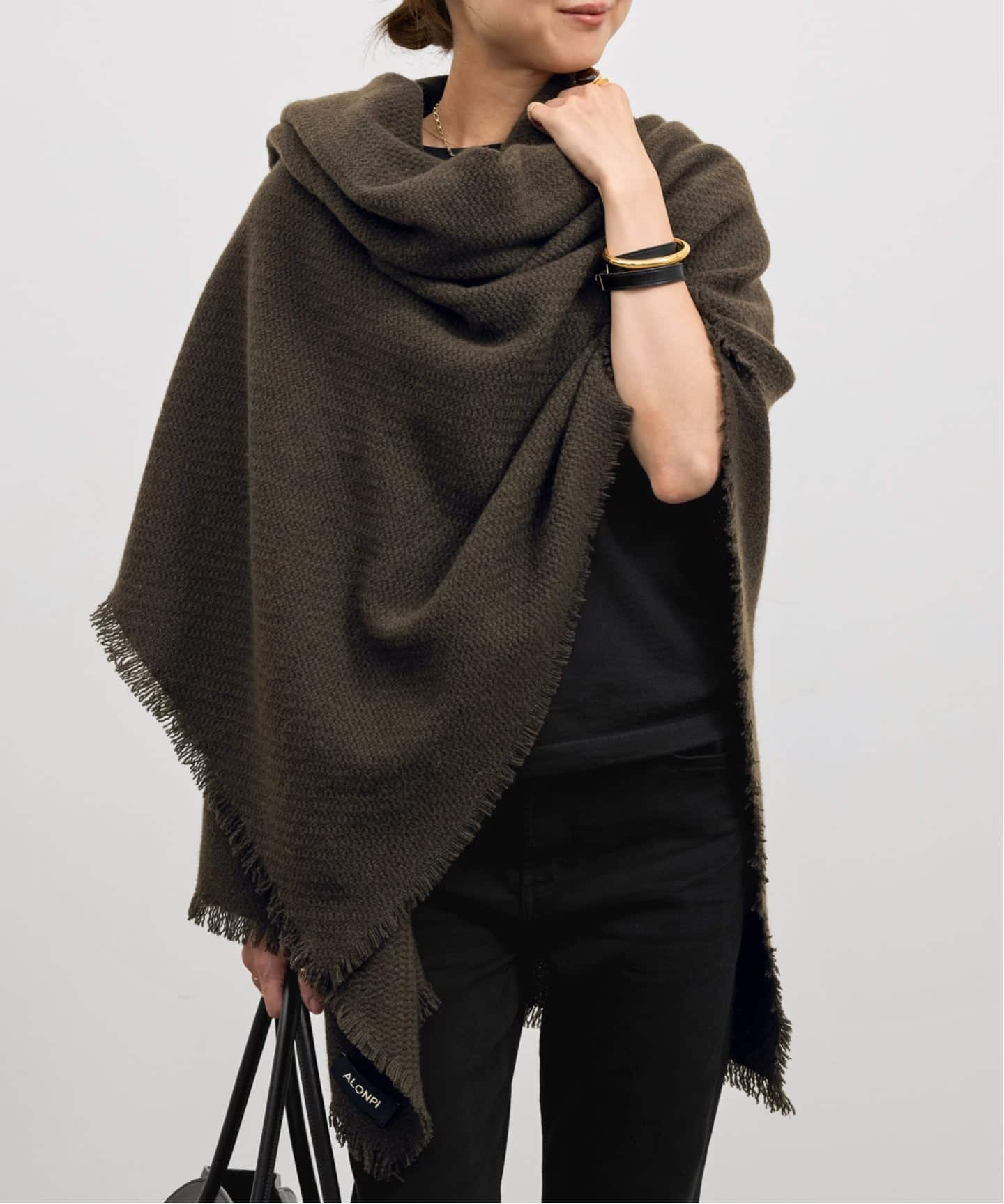ALONPI/アロンピ】 CASHMERE STOLE（ストール）｜L'Appartement
