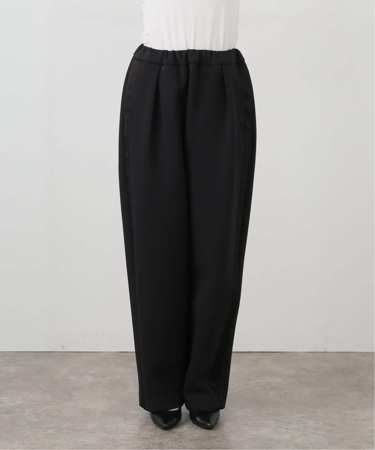 Col Pierrot/コル ピエロ】 SIDE SATIN LINE PANTS（その他パンツ）｜L