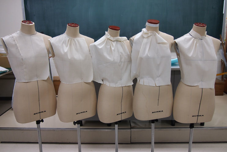 平面作図とは違う、目で見てわかるパターンづくり【立体裁断①スカート