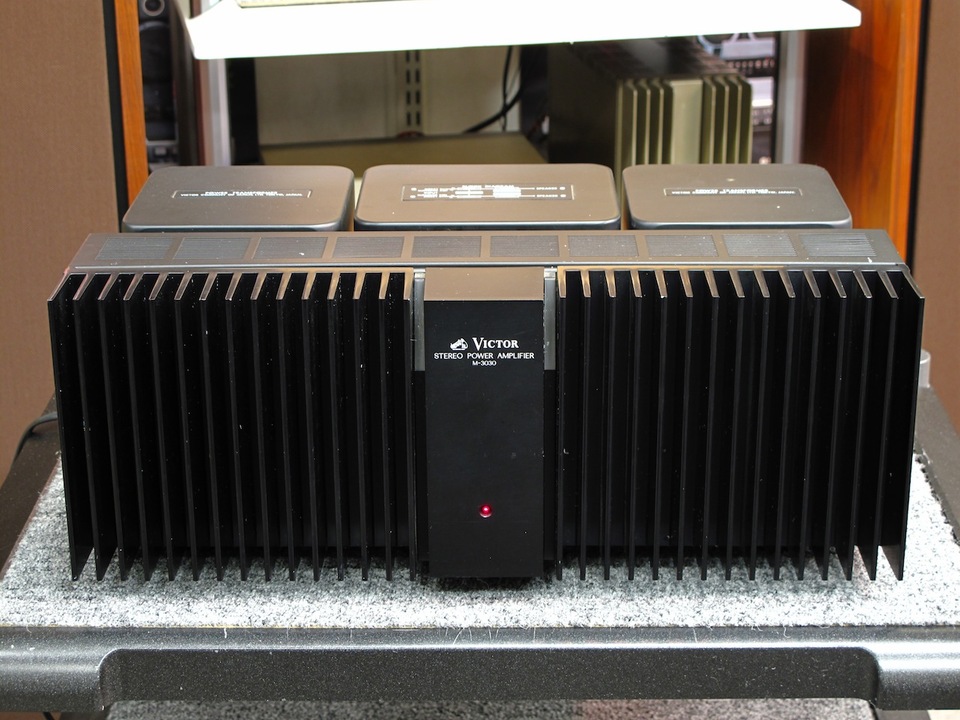 希少】Victor ビクター M-3030 パワーアンプ 希少】Victor ビクター M