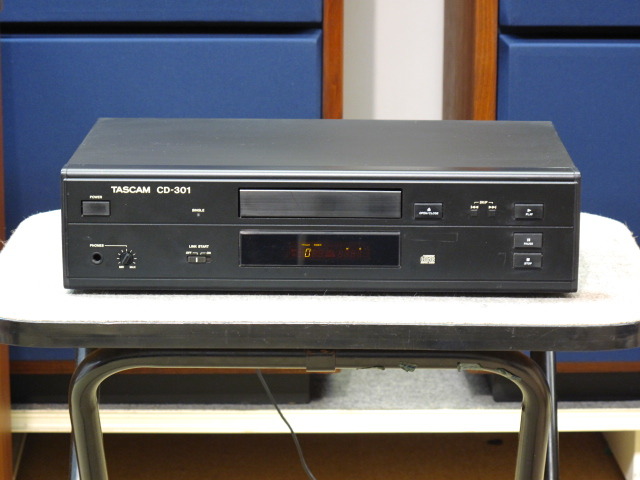 完動｜良品】 TASCAM CD-301｜CDプレーヤー｜有線リモコン付属 完動