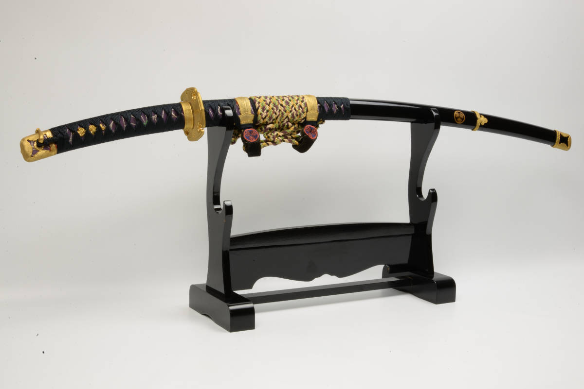 寒霜戦剣】模造刀 模擬刀 日本刀 居合刀 刀装具 太刀 軍刀 武具 寒霜戦