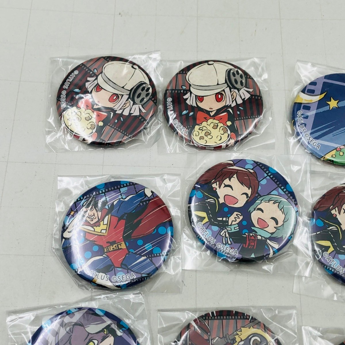 未使用に近い】新古品 ペルソナQ2 缶バッジコレクション LINEスタンプ