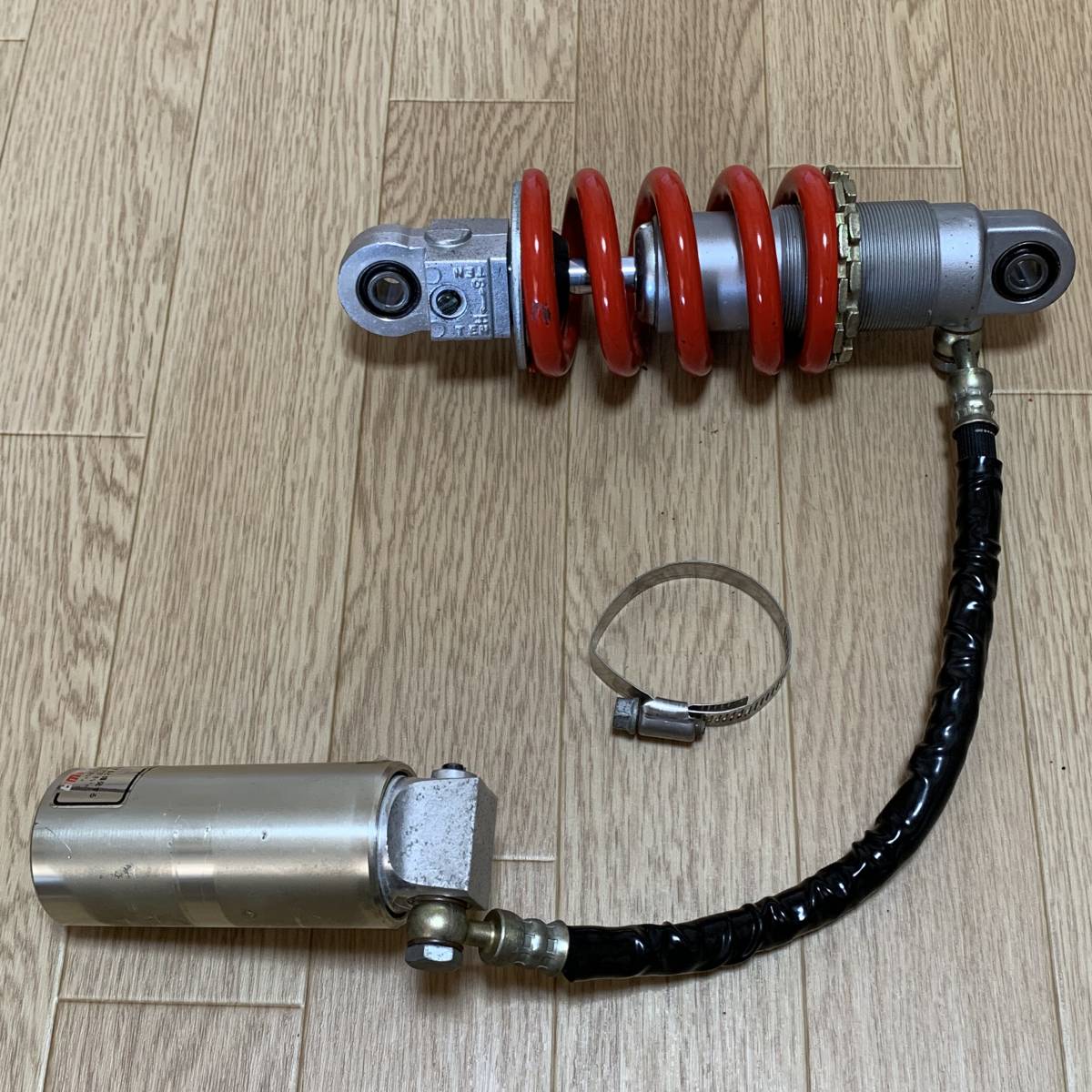 クァンタム NSR50 QUANTUM NSF100 リアサスペンション クァンタム