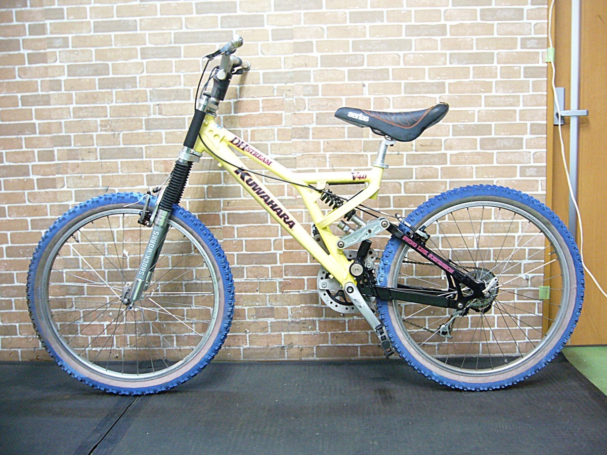 クワハラ ゴブリンDH フルサスミニベロ