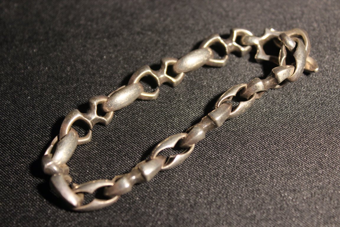 ファイナルファンタジー X FF10 シルバー ブレスレット 24 FINAL